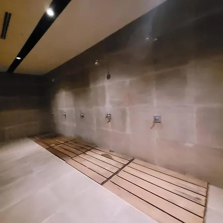 아파트 Modern Luxury Stylish 2br Apt 이스탄불