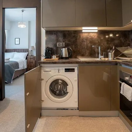 アパート Modern Luxury Stylish 2br Apt